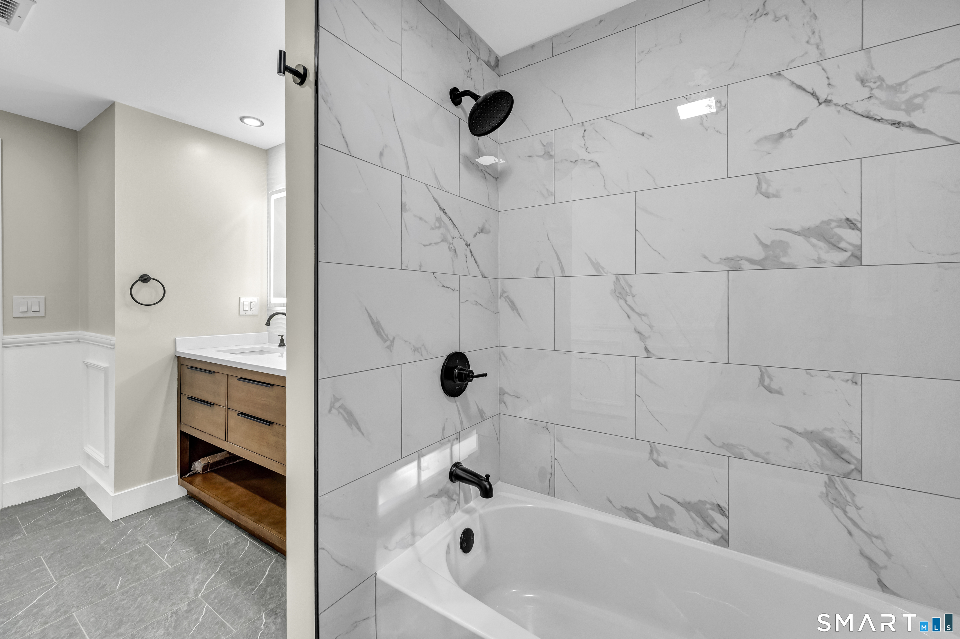 555 Simsbury Road Bloomfield CT 06002
