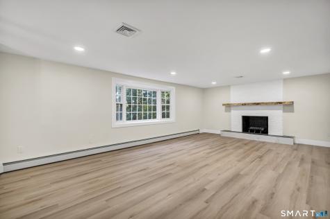 555 Simsbury Road Bloomfield CT 06002