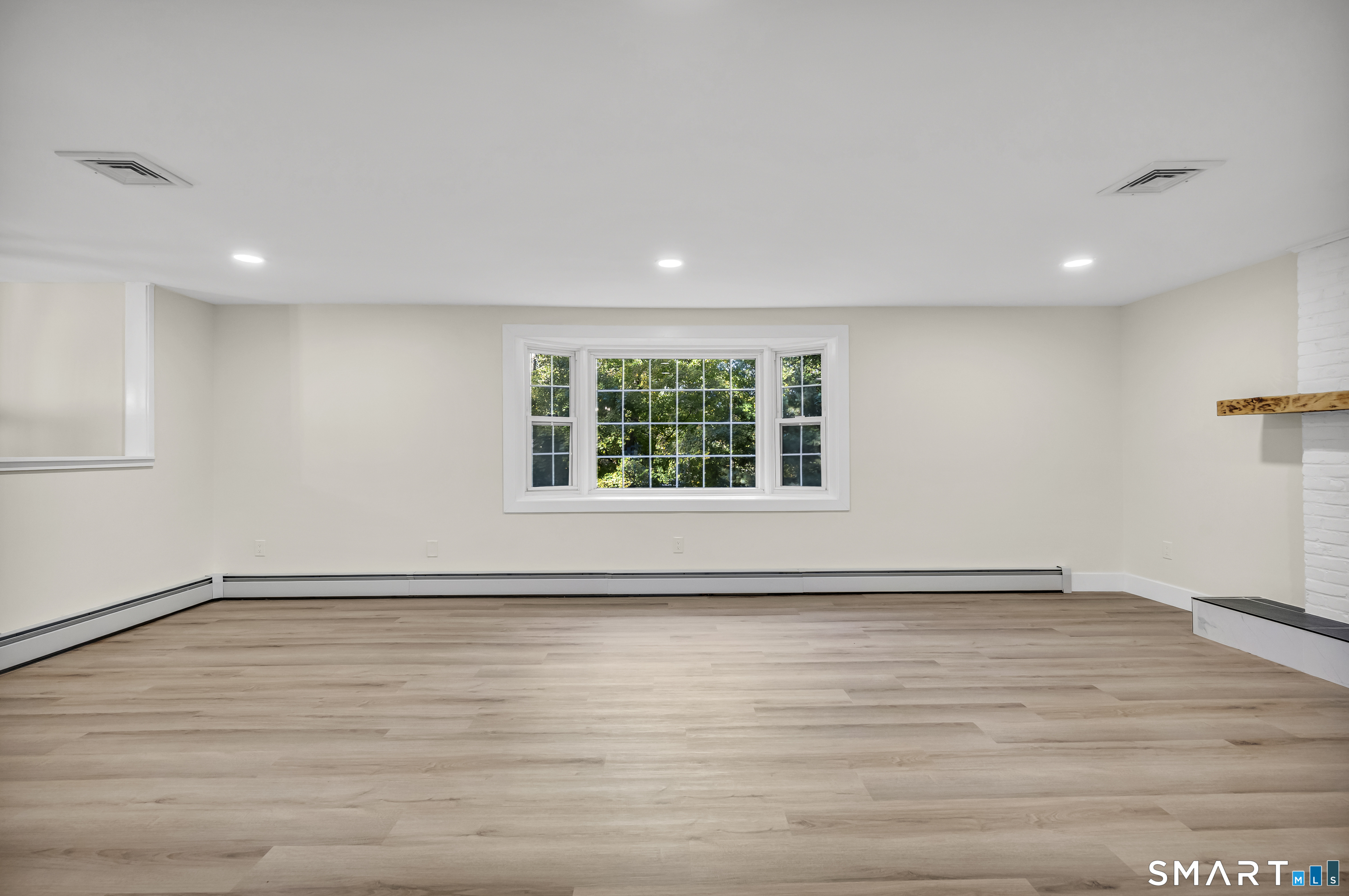 555 Simsbury Road Bloomfield CT 06002