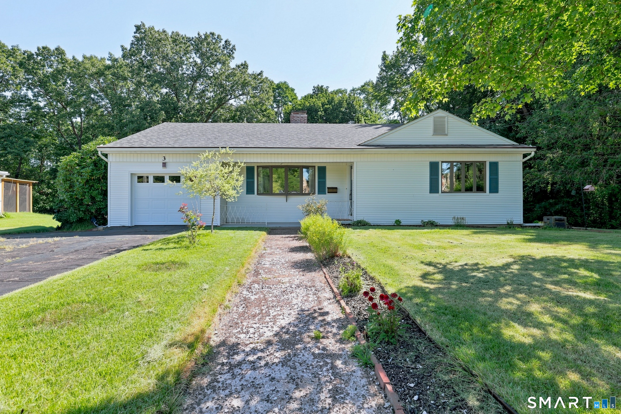 3 Brent Road Manchester CT 06042