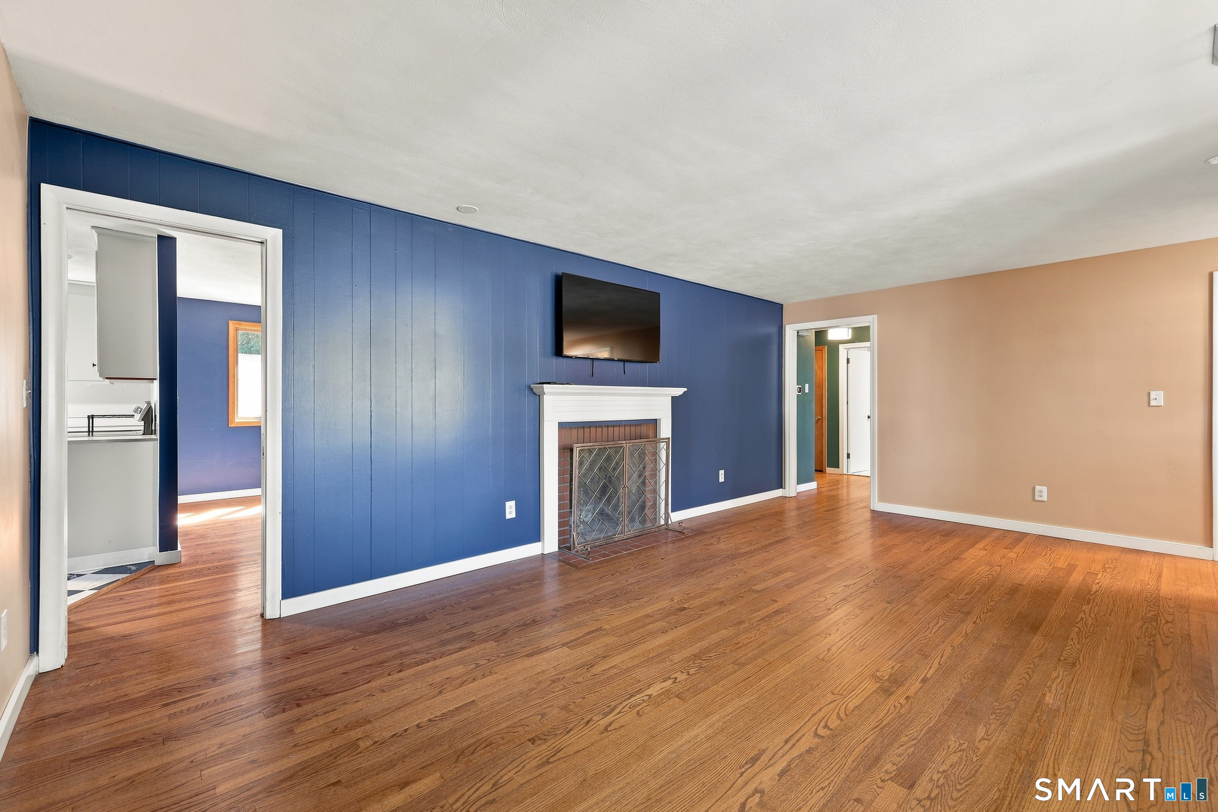 3 Brent Road Manchester CT 06042