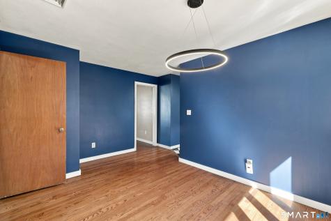 3 Brent Road Manchester CT 06042