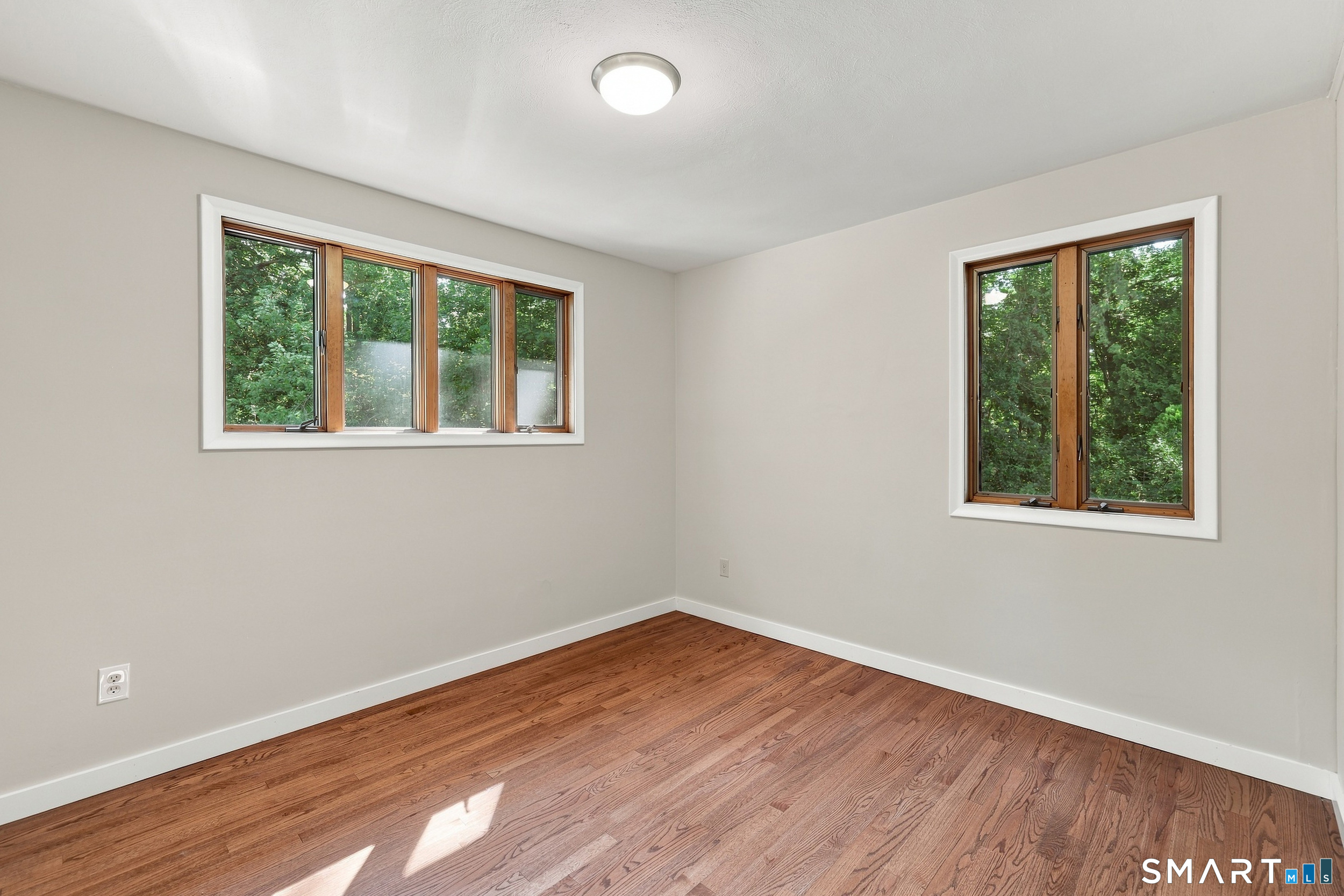3 Brent Road Manchester CT 06042