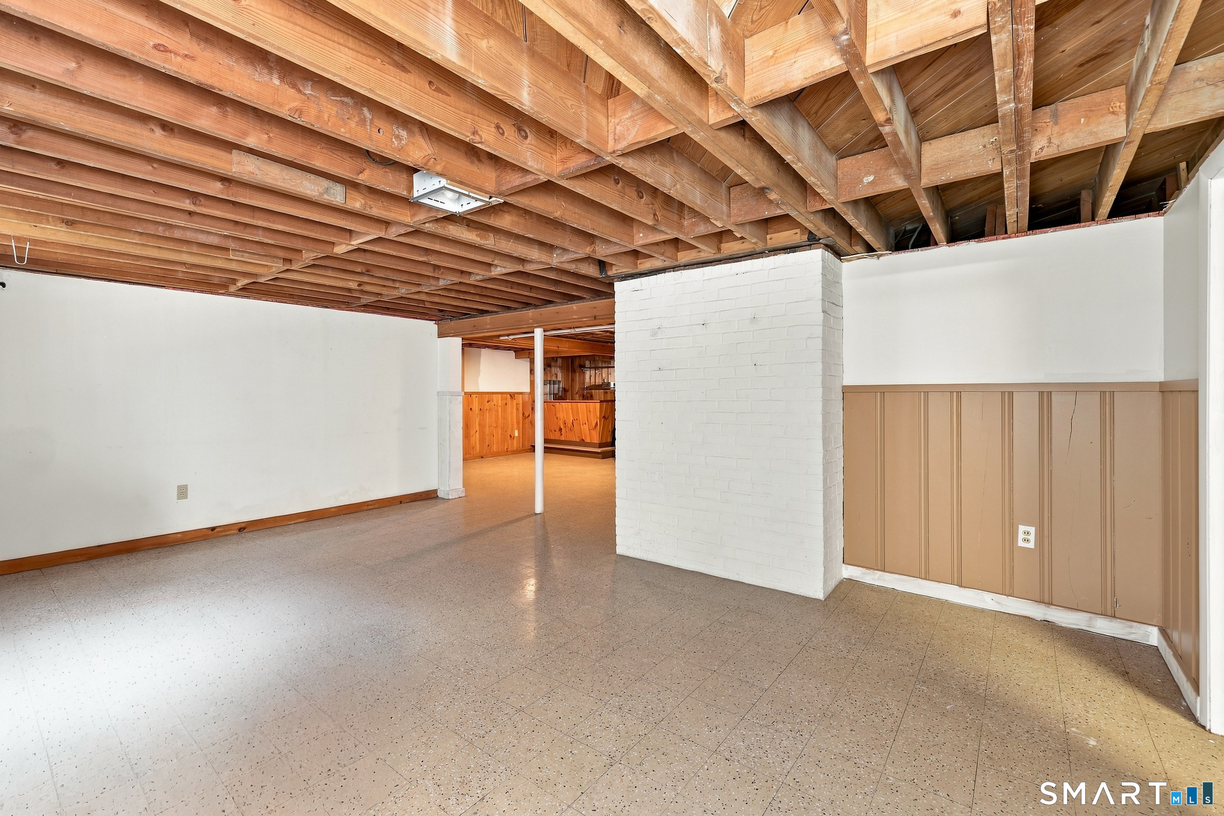 3 Brent Road Manchester CT 06042