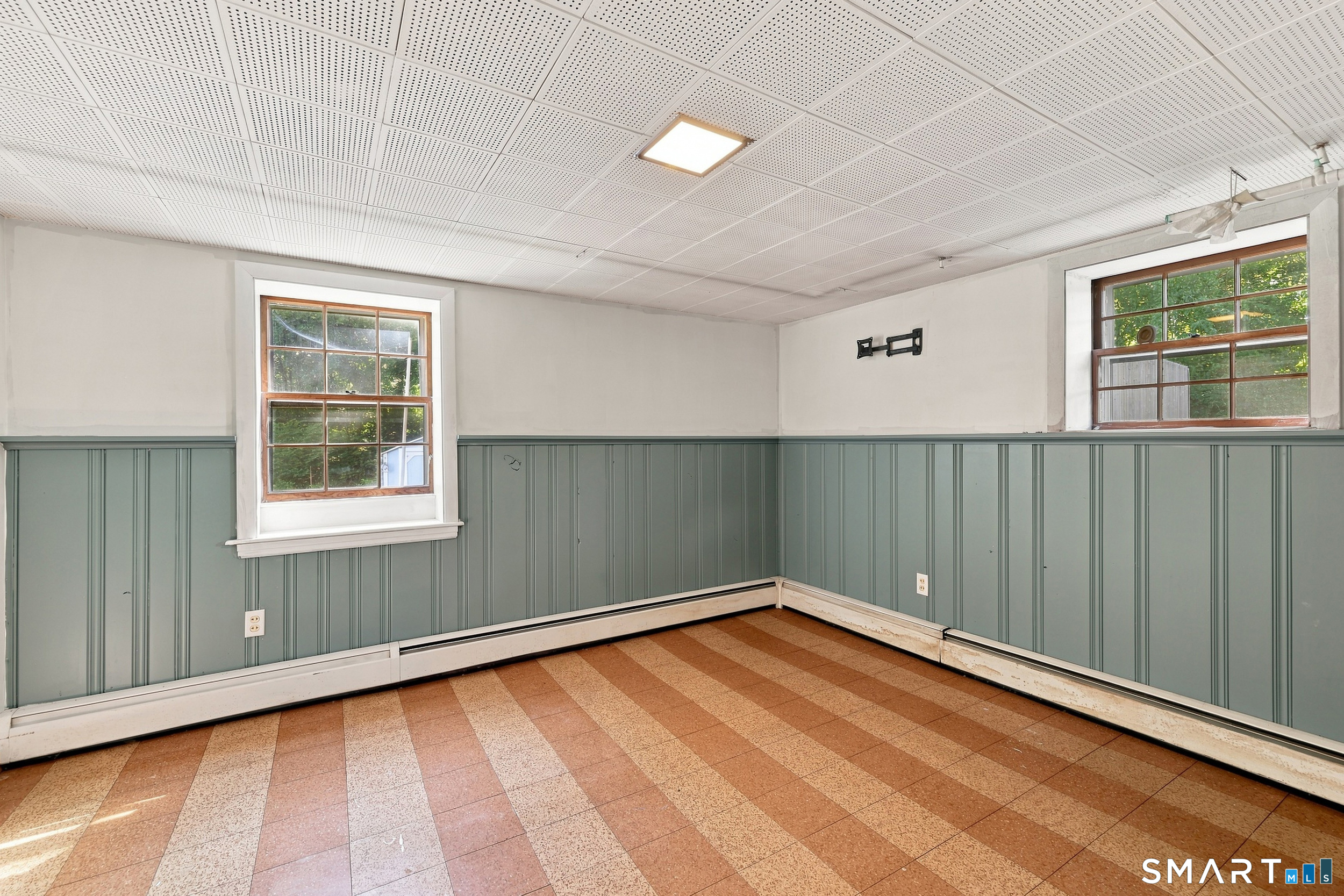 3 Brent Road Manchester CT 06042
