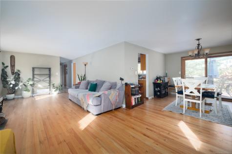 18 Meadowlark Road Simsbury CT 06092