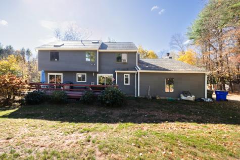 18 Meadowlark Road Simsbury CT 06092