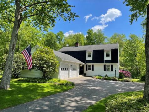 7 Colonial Drive Bethel CT 06801
