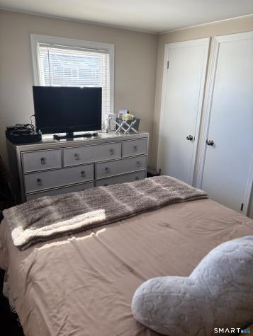 130 Round Hill Road Meriden CT 06450