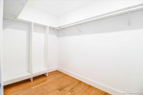 12 Deer Run Road Brookfield CT 06804