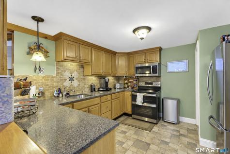 162 Pocono Road Brookfield CT 06804