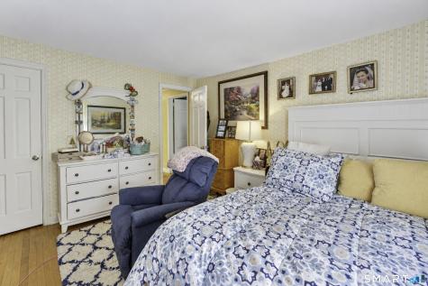162 Pocono Road Brookfield CT 06804
