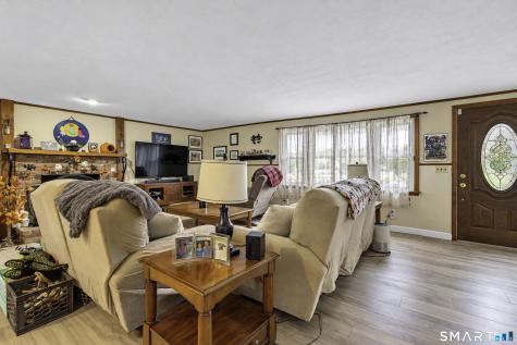 162 Pocono Road Brookfield CT 06804
