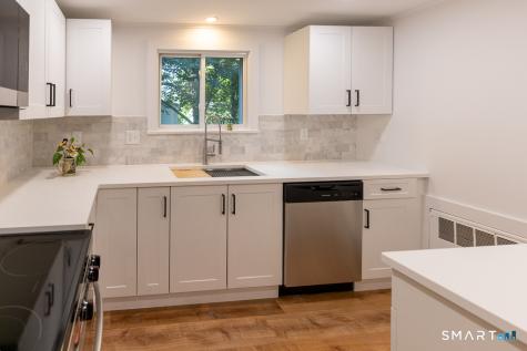 35 Schoolhouse Road Old Saybrook CT 06475