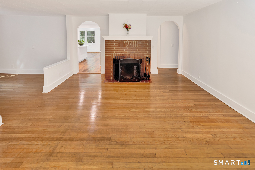 35 Schoolhouse Road Old Saybrook CT 06475