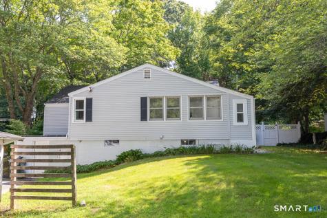 35 Schoolhouse Road Old Saybrook CT 06475