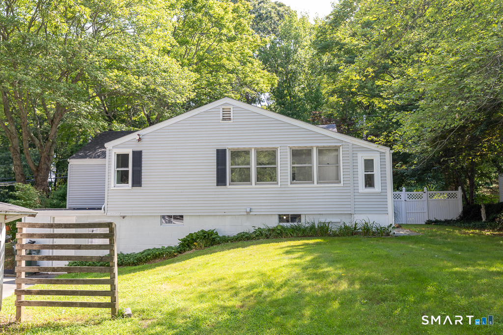 35 Schoolhouse Road Old Saybrook CT 06475
