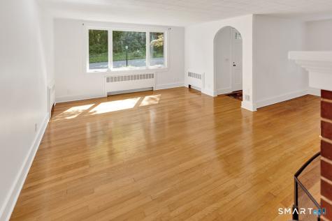 35 Schoolhouse Road Old Saybrook CT 06475