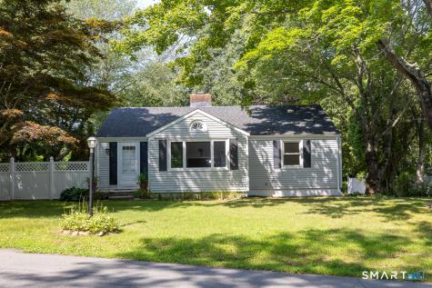 35 Schoolhouse Road Old Saybrook CT 06475