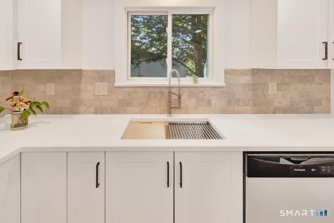 35 Schoolhouse Road Old Saybrook CT 06475