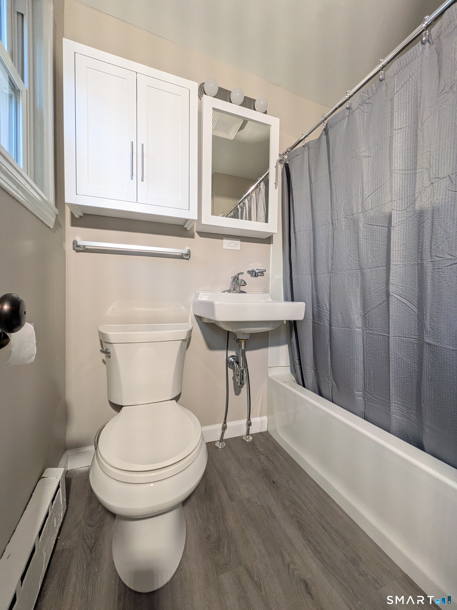 414 Salmon Brook Street Granby CT 06035