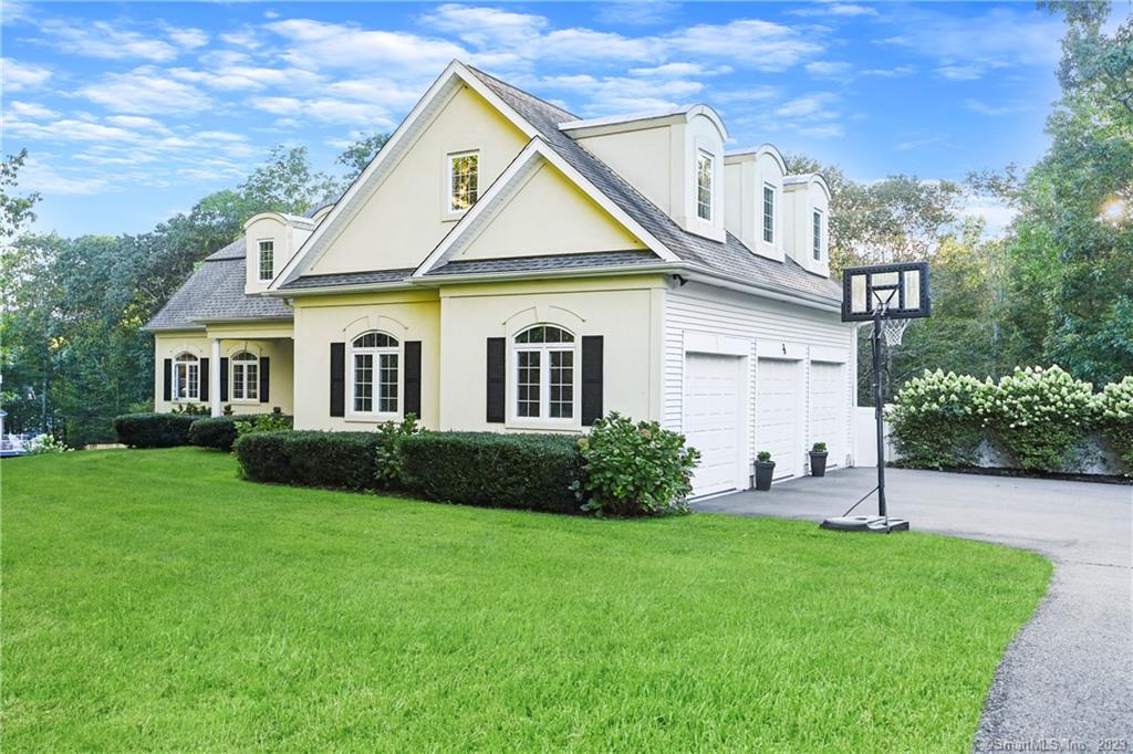 36 Edwin Court Guilford CT 06437