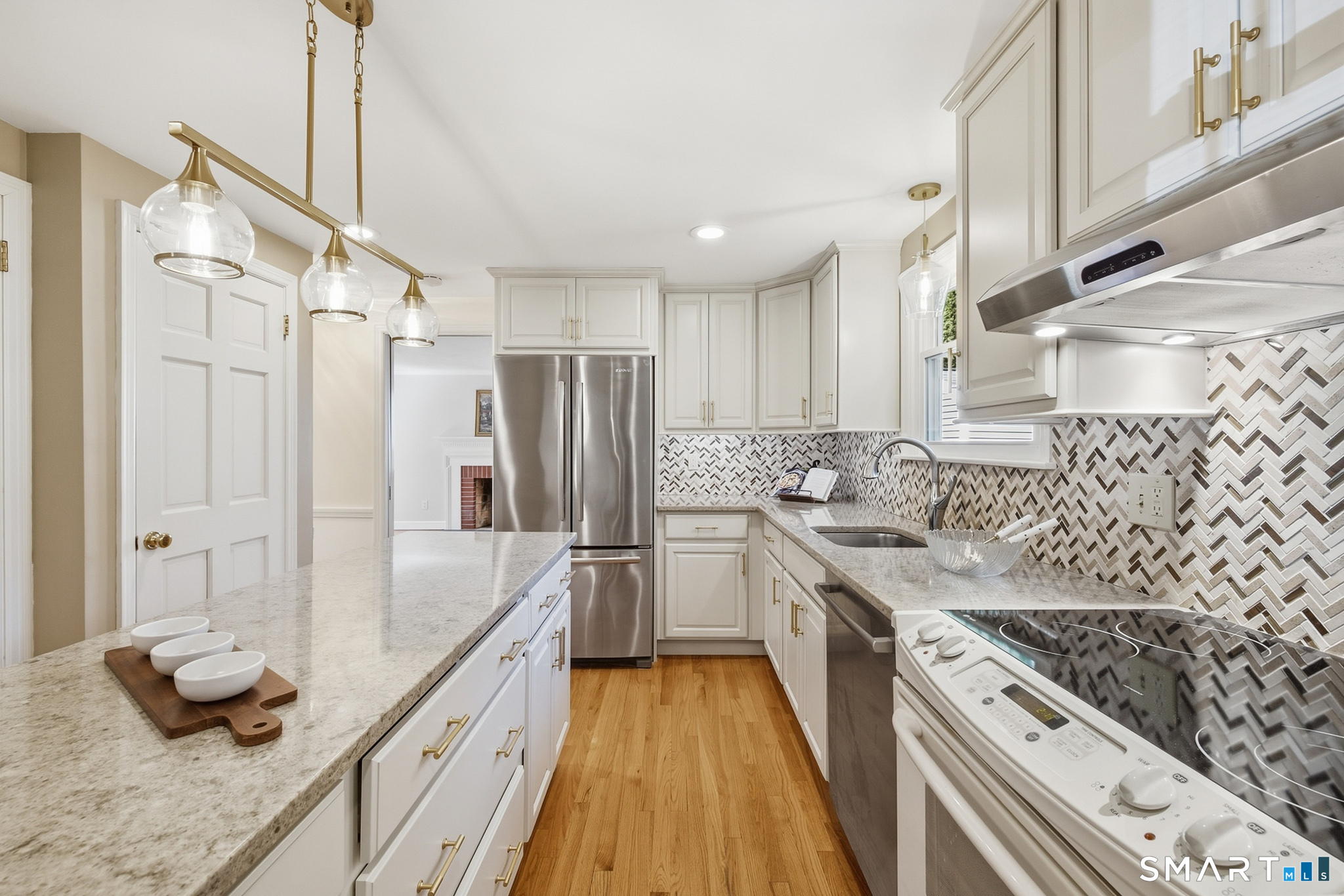 83 Dartmouth Road Manchester CT 06040