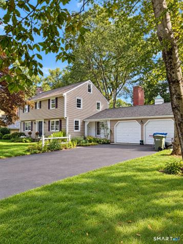 83 Dartmouth Road Manchester CT 06040