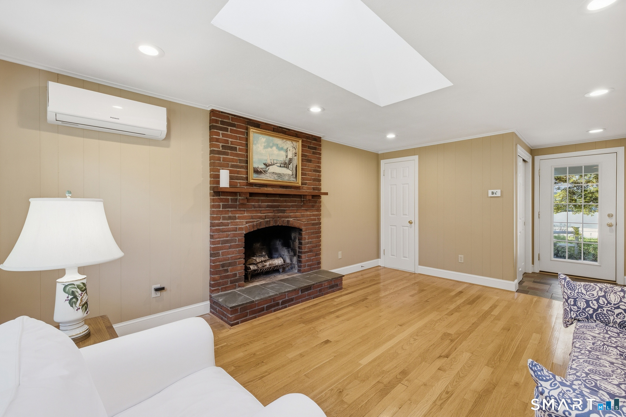 83 Dartmouth Road Manchester CT 06040