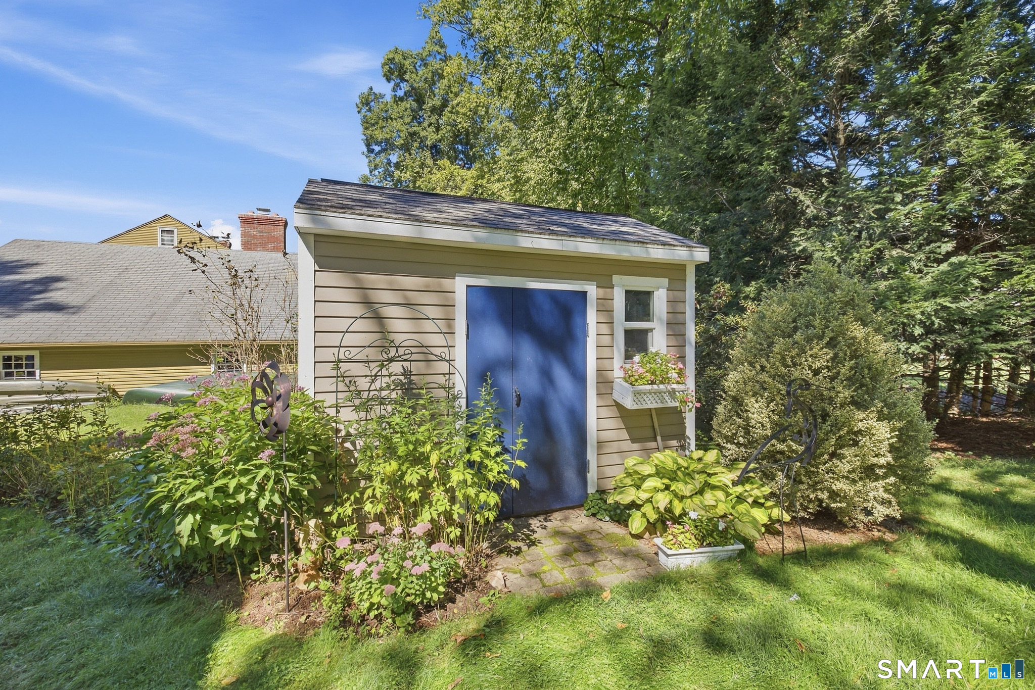 83 Dartmouth Road Manchester CT 06040