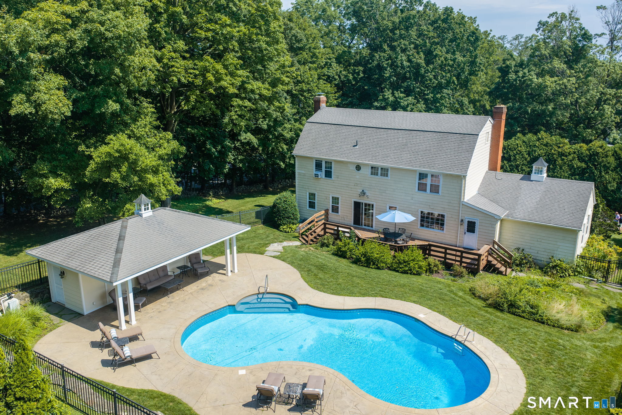 100 Sherley Place Fairfield CT 06825