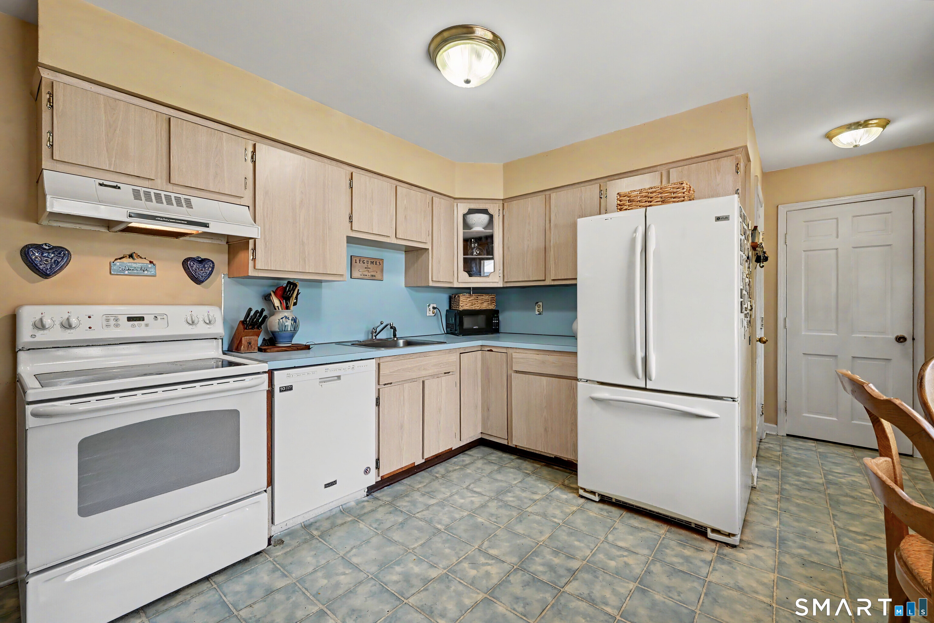 100 Sherley Place Fairfield CT 06825