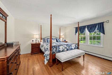 100 Sherley Place Fairfield CT 06825