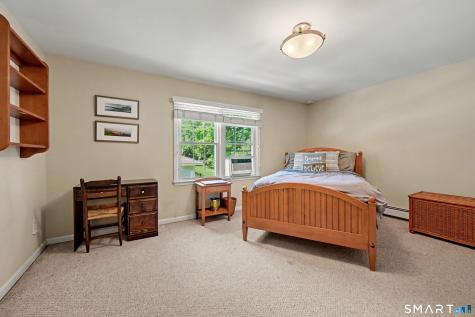 100 Sherley Place Fairfield CT 06825