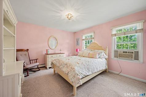 100 Sherley Place Fairfield CT 06825