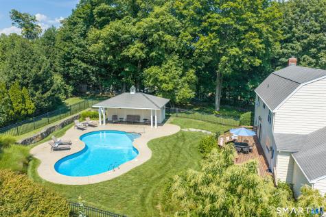 100 Sherley Place Fairfield CT 06825