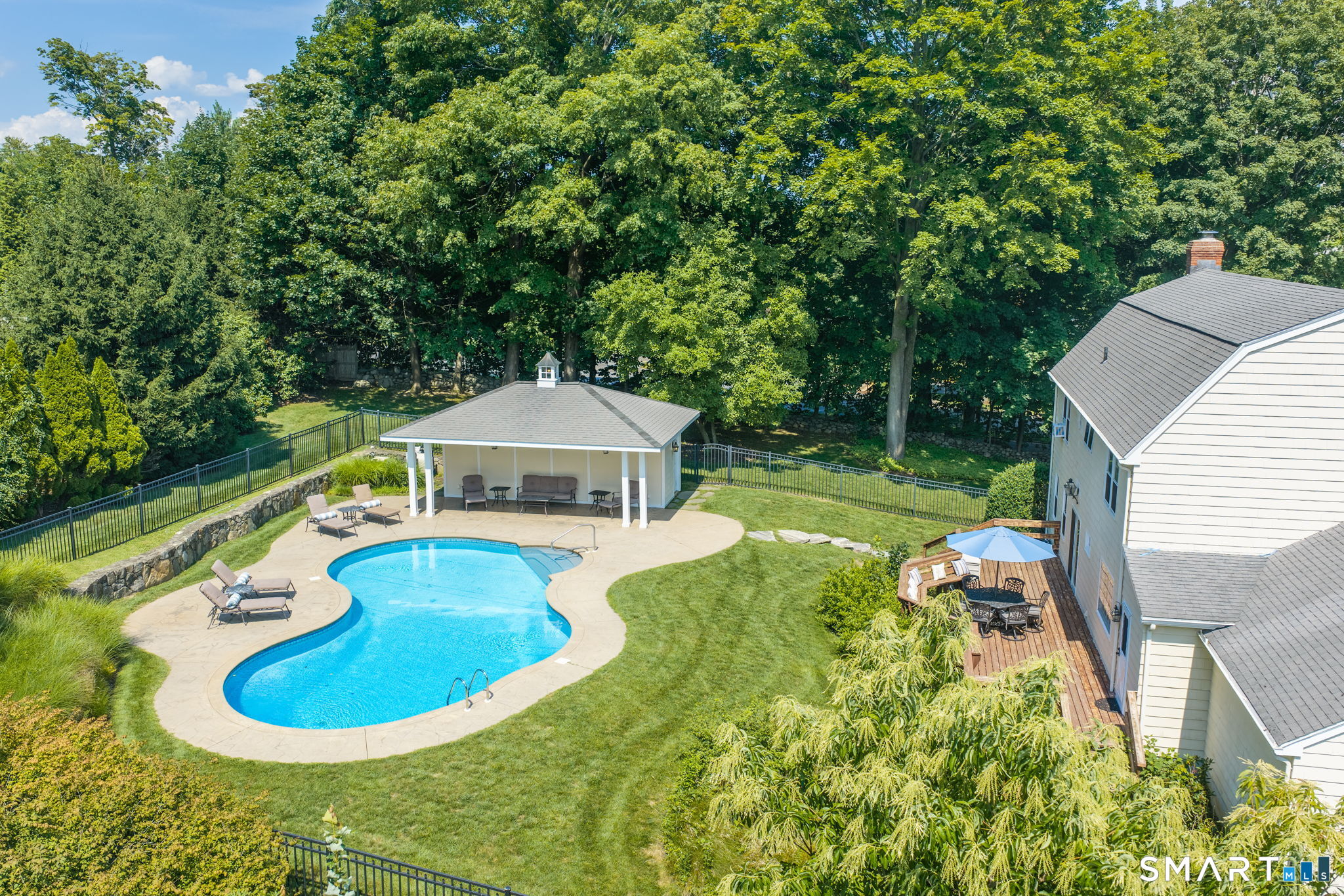 100 Sherley Place Fairfield CT 06825