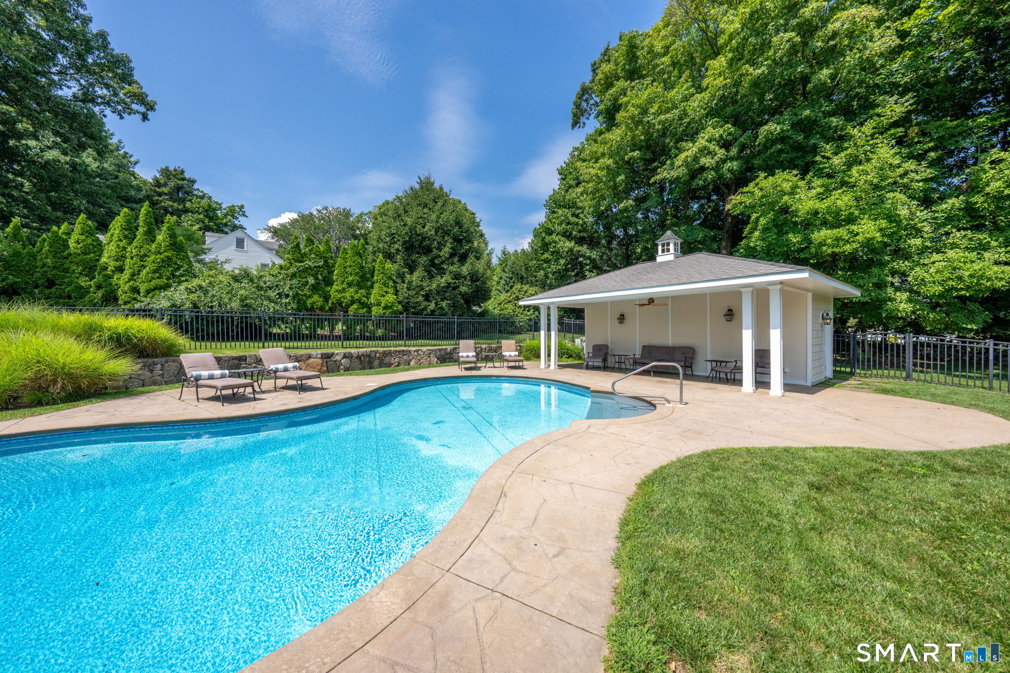 100 Sherley Place Fairfield CT 06825