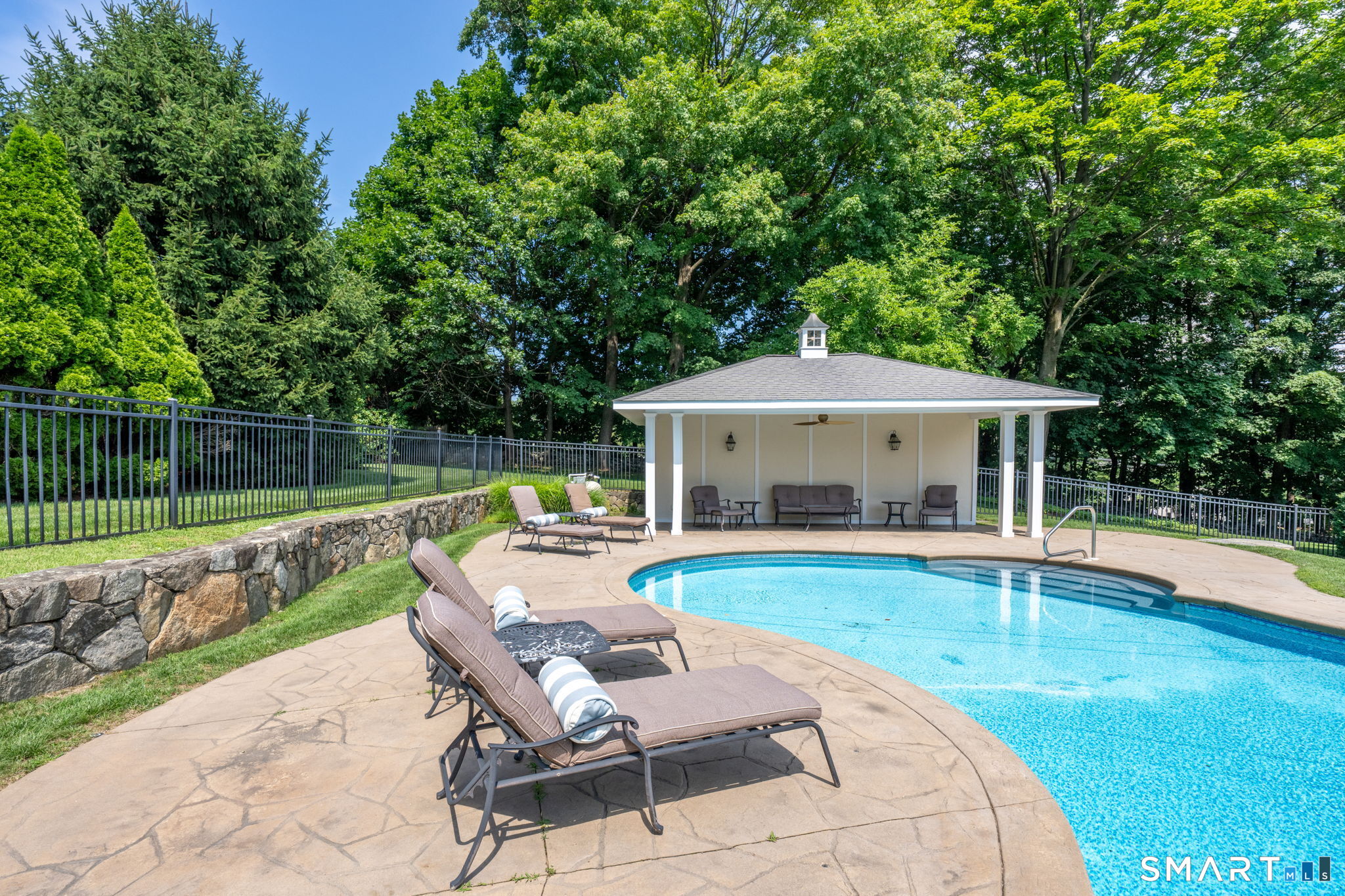 100 Sherley Place Fairfield CT 06825
