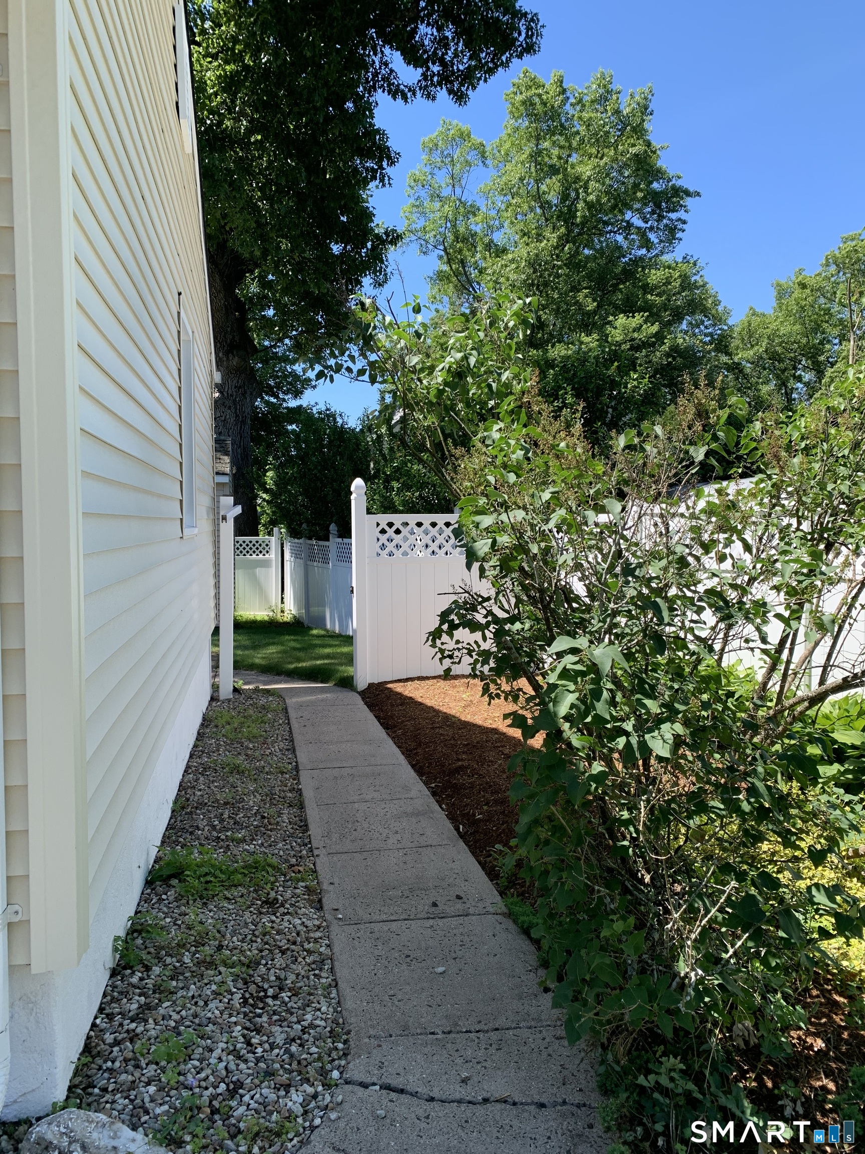Meriden CT 06451