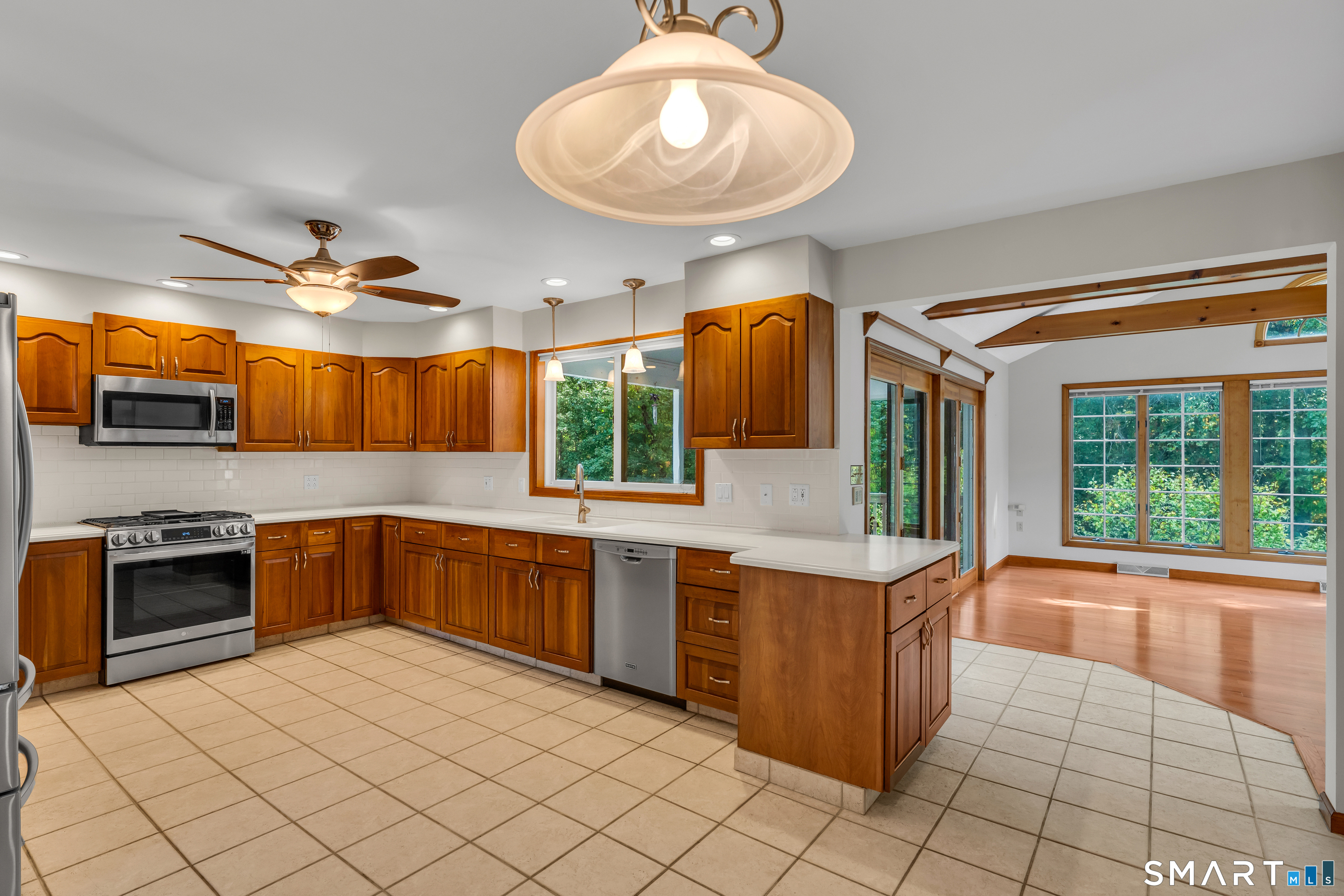 37 Great Meadow Drive North Haven CT 06473