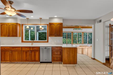 37 Great Meadow Drive North Haven CT 06473