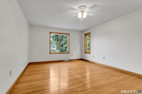 37 Great Meadow Drive North Haven CT 06473