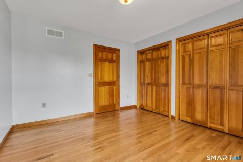 37 Great Meadow Drive North Haven CT 06473