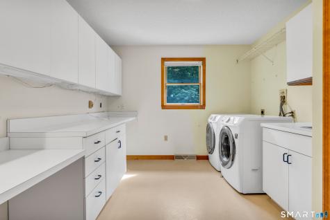 37 Great Meadow Drive North Haven CT 06473