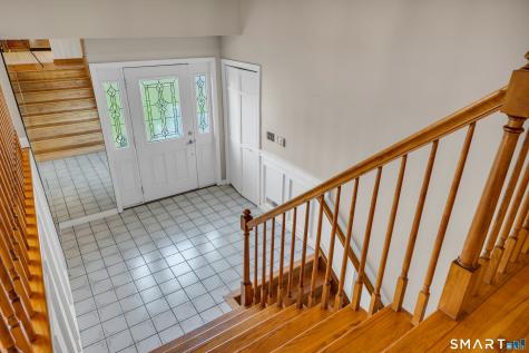 37 Great Meadow Drive North Haven CT 06473