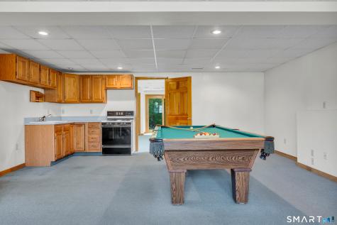 37 Great Meadow Drive North Haven CT 06473