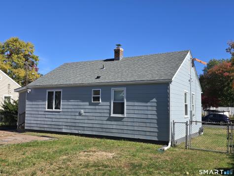 21 Lafayette Avenue East Hartford CT 06118