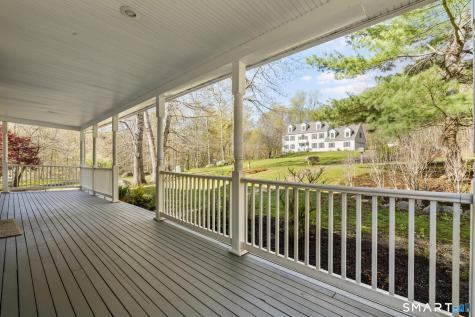 2 Greenwood Lane Guilford CT 06437