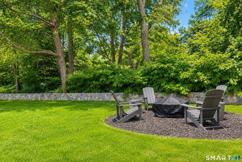 82 Three Lakes Drive Stamford CT 06902